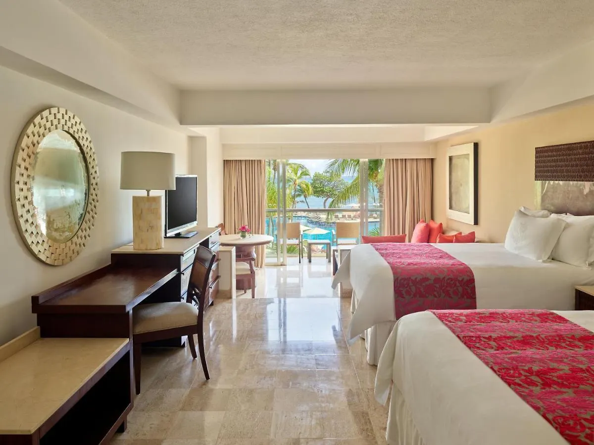 Grand Fiesta Americana Coral Beach Cancun 5*,