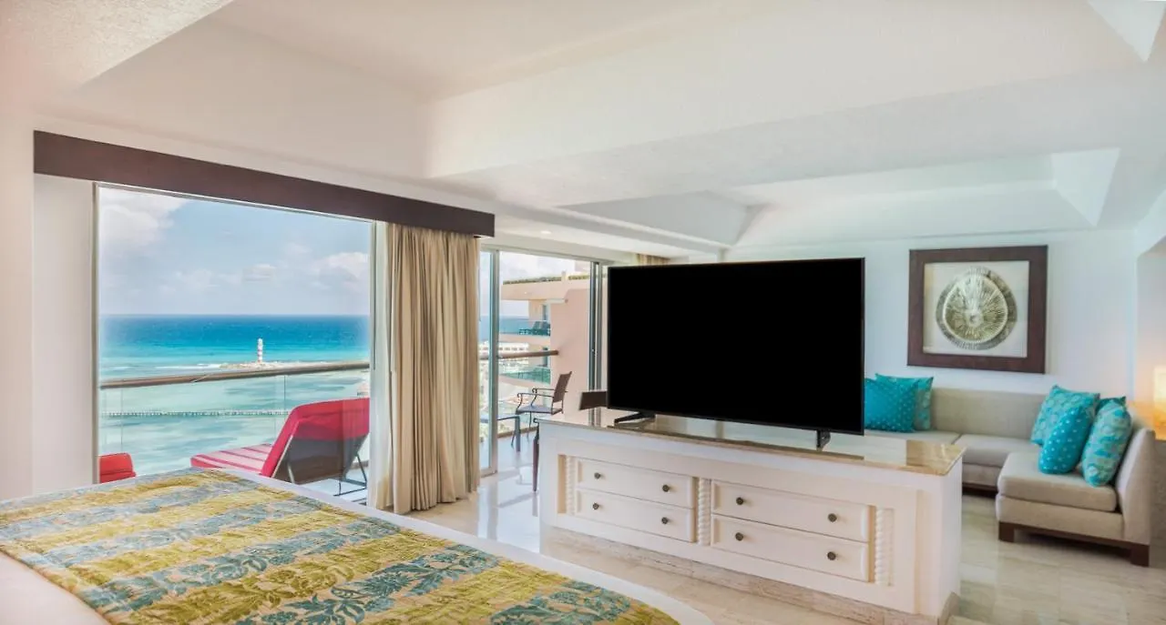 Grand Fiesta Americana Coral Beach Cancún